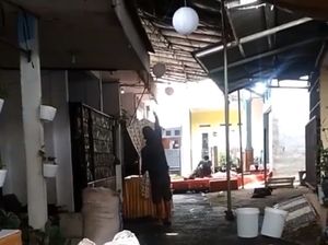 Polisi Bongkar Tenda Pernikahan Warga Jakarta Timur