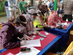 Hari Ini Ada 302 Pengendara Masuk Sidoarjo yang Rapid Antigen, 5 Positif Hari Ini Ada 302 Pengendara Masuk Sidoarjo yang Rapid Antigen, 5 Positif