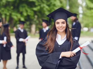 Kisah Si Jomblo Senior Ketemu Jodoh, Medsos Dibajak Berakhir Dapat Suami