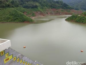 Diresmikan Jokowi, Ini Profil Bendungan Tukul Pacitan