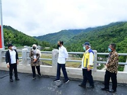Diresmikan Jokowi, Gubernur Khofifah: Bendungan Tukul Sejahterakan Warga