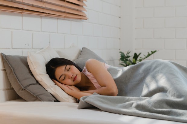 Tidur berkualitas memberi tubuh waktu dan ruang yang dibutuhkan untuk membuang racun.