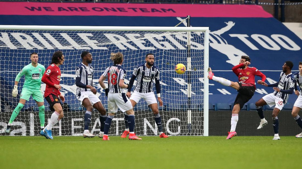 Laga West Bromwich Albion vs Manchester United dalam lanjutan Liga Inggris berakhir imbang 1-1 (Foto: Getty Images/Pool)