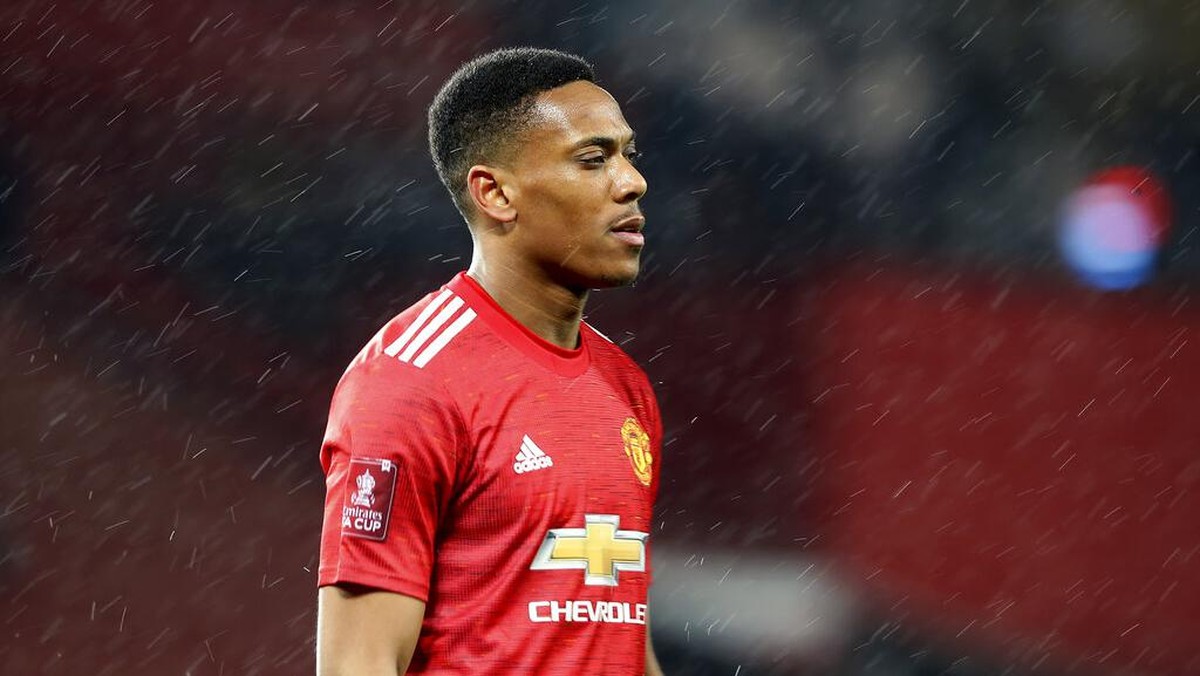 Manchester United disarankan melepas sejumlah pemain, termasuk Anthony Martial. (Foto: AP/Martin Rickett)