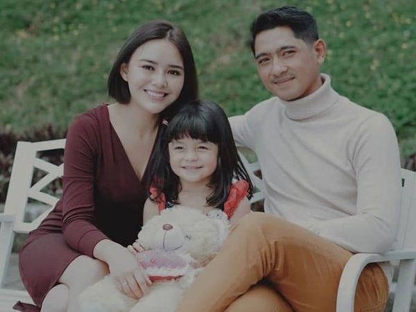8 Foto Reyna, Anak Kecil Gemas Kesayangan Arya Saloka di Ikatan Cinta