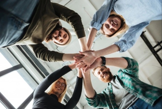 Berjejaring dan Bekerja Sama/freepik.com Berjejaring dan Bekerja Sama