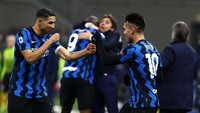 Inter Milan belum bisa lepas dari persoalan finansial di tengah pandemi virus corona (Getty Images/Marco Luzzani)
