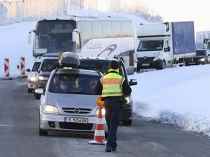 Jerman Perketat Perbatasan, Biar Varian Baru Corona Tidak Masuk
