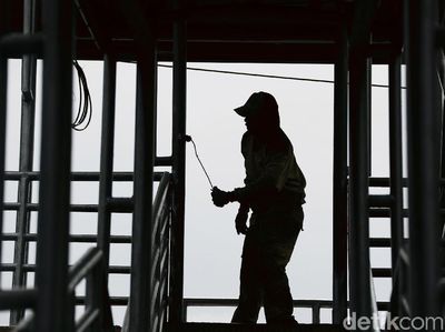 JPO di Lapangan Ros Tebet Dipercantik