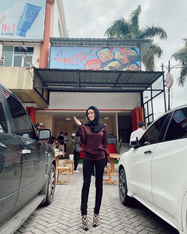 Olla Ramlan sempat dikhawatirkan karena tampak terlalu kurus/instagram.com/ollaramlanaufar