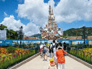 Terpukau Megahnya Negeri Dongeng Disneyland Terpukau Megahnya Negeri Dongeng Disneyland