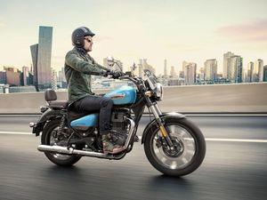 Royal Enfield Recall 236 Ribu Motor Termasuk di Indonesia, Ini Masalahnya Royal Enfield Recall 236 Ribu Motor Termasuk di Indonesia, Ini Masalahnya