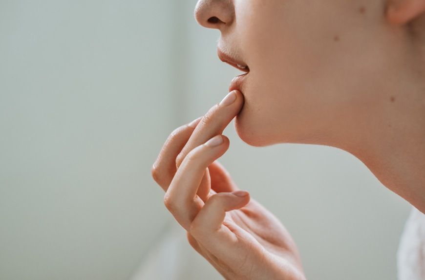 Kebiasaan Buruk yang Dapat Sebabkan Jerawat