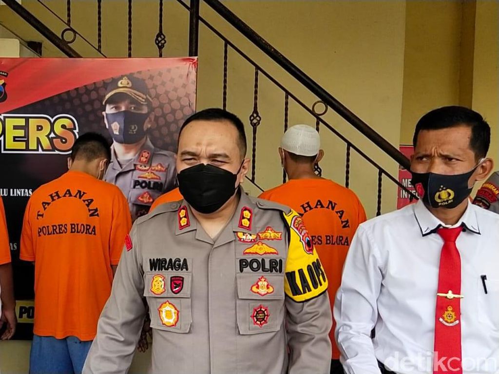 Polisi Tangkap 3 Penganiaya Karyawan-Pencurian Kayu Perhutani Cepu Polisi Tangkap 3 Penganiaya Karyawan-Pencurian Kayu Perhutani Cepu