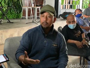 Bendahara Umum Demokrat Renville Antonio Meninggal Kecelakaan di Situbondo Bendahara Umum Demokrat Renville Antonio Meninggal Kecelakaan di Situbondo