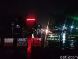Jam Malam Disertai Pemadaman Lampu Jalan di Jombang Diprotes PKL