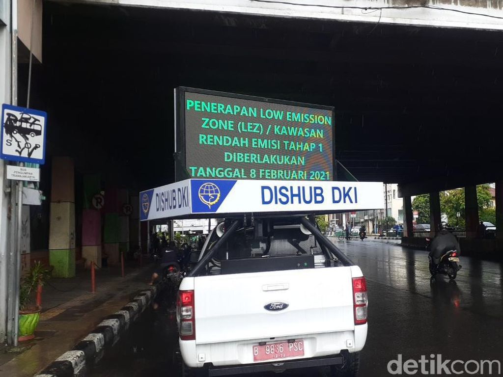 Warga Nilai Pengalihan Kemacetan Kota Tua ke Jl Pancoran Bukan Solusi Warga Nilai Pengalihan Kemacetan Kota Tua ke Jl Pancoran Bukan Solusi