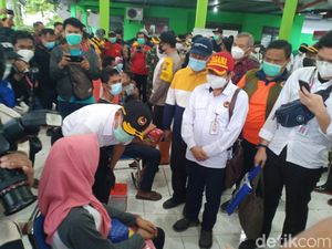 Menko PMK Minta Warga Terdampak Longsor Nganjuk Direlokasi