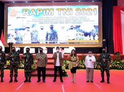 Airlangga Apresiasi Peran TNI dalam Penanganan Pandemi COVID-19