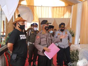 Langgar Aturan PPKM, Hajatan Warga di Kuningan Dibubarkan Polisi Langgar Aturan PPKM, Hajatan Warga di Kuningan Dibubarkan Polisi