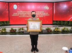 Layanan Online Polres Gresik Diganjar Penghargaan Pelayanan Publik Menpan RB