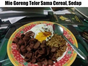 Sok Bule! Menu Sarapan Sereal hingga Roti Campur Sambal Ini Bikin Ngakak Sok Bule! Menu Sarapan Sereal hingga Roti Campur Sambal Ini Bikin Ngakak