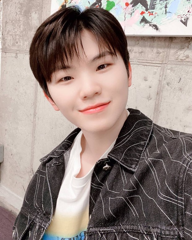Woozi SEVENTEEN berbagi tentang cinta pertamanya Woozi SEVENTEEN berbagi tentang cinta pertamanya (instagram.com/17_uruguay)