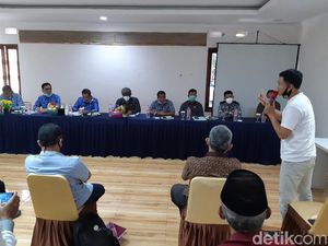 Warga Tolak Rencana Kota Serang Jadi Penampungan Sampah dari Tangsel Warga Tolak Rencana Kota Serang Jadi Penampungan Sampah dari Tangsel