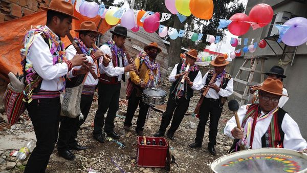 Ini Cara Warga Bolivia Ramal Keberuntungan, Penasaran?
