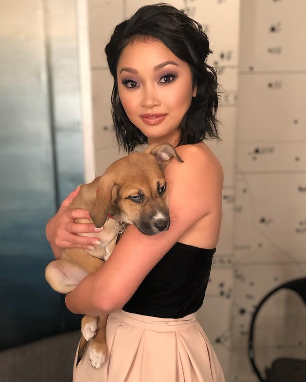 Eye makeup/Instagram.com/Lanacondor Gaya makeup Lana Condor