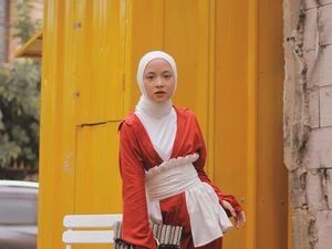 4 Gaya Hijab Nissa Sabyan, Vokalis Cantik Sabyan Gambus yang Jadi Atensi 4 Gaya Hijab Nissa Sabyan, Vokalis Cantik Sabyan Gambus yang Jadi Atensi
