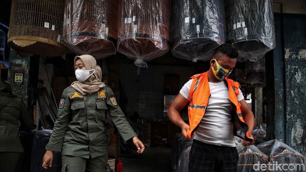 Giliran Pasar Burung yang Jadi Sasaran Sidak PPKM Mikro