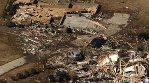 Potret Kerusakan Akibat Terjangan Tornado di North Carolina
