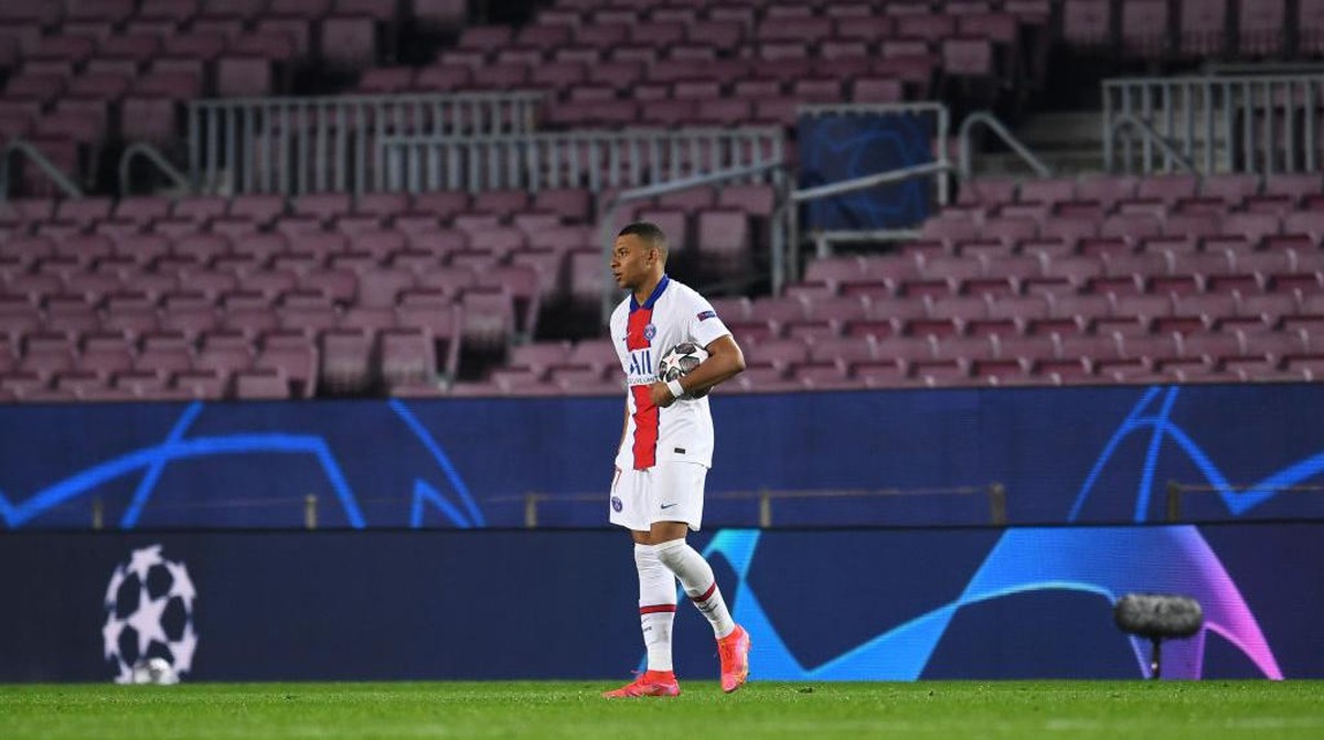 Mbappe Sangar! Pakai Bahasa Spanyol, Ancam Jordi Alba Begini. Foto: Getty Images/David Ramos
