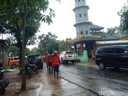 Terkendala Hujan, Evakuasi Korban Longsor Nganjuk Dihentikan Sementara