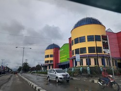 Mungkin Mal Tertinggi dan Termahal Indonesia Ada di Papua