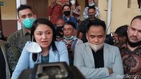 Marshanda Jelaskan Tudingan Selingkuh dengan Arya Claporth