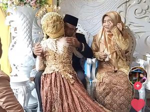 Viral Bikin Ngakak, Momen Sungkeman Ambyar karena Tisu Nempel di Bulu Mata Viral Bikin Ngakak, Momen Sungkeman Ambyar karena Tisu Nempel di Bulu Mata