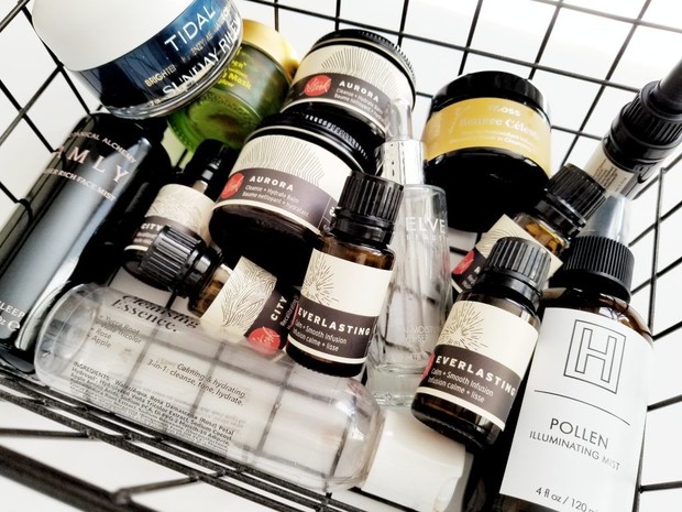 Daur ulang wadah bekas kosmetik agar tidak menambah sampah