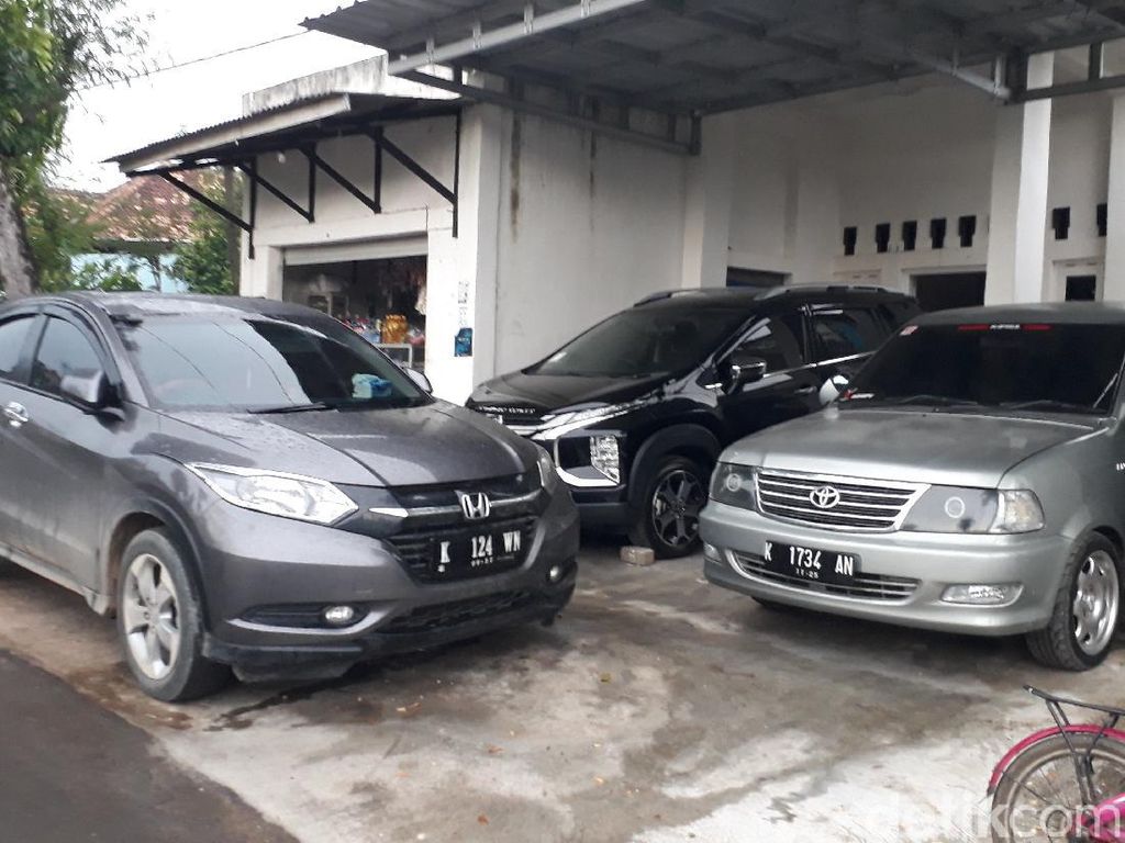 Puluhan Warga Tuban yang Jadi Miliarder Dicoret dari Daftar Penerima Bansos Puluhan Warga Tuban yang Jadi Miliarder Dicoret dari Daftar Penerima Bansos
