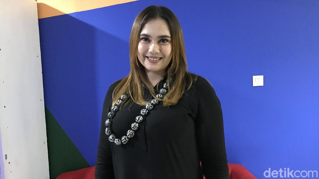 Catherine Wilson Nangis, Cerita Masa-masa Terpuruk Catherine Wilson Nangis, Cerita Masa-masa Terpuruk