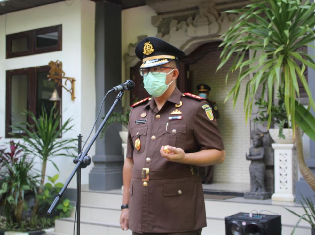 Kejari Karangasem Kebut 3 Kasus Dugaan Korupsi, Salah Satunya Pengadaan Masker Kejari Karangasem Kebut 3 Kasus Dugaan Korupsi, Salah Satunya Pengadaan Masker