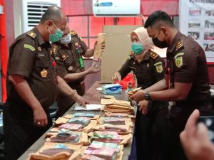 Kejati Sulbar Sita Duit Rp 783 Juta Terkait Dugaan Korupsi DAK Pendidikan