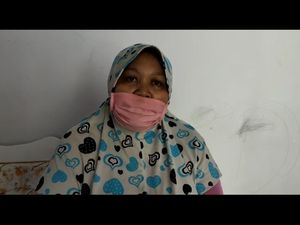 Pariyem Trauma Berat Usai Lompat dari Lantai 2 Rumah Majikan Karena Kelaparan Pariyem Trauma Berat Usai Lompat dari Lantai 2 Rumah Majikan Karena Kelaparan