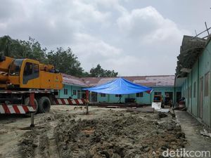 Pemprov Riau Tutup Pusat Semburan Gas di Pekanbaru, Target Selesai Pekan Ini Pemprov Riau Tutup Pusat Semburan Gas di Pekanbaru, Target Selesai Pekan Ini