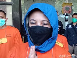Rinada Ungkap Detik-detik Dirinya Diamankan Polisi karena Narkoba Rinada Ungkap Detik-detik Dirinya Diamankan Polisi karena Narkoba