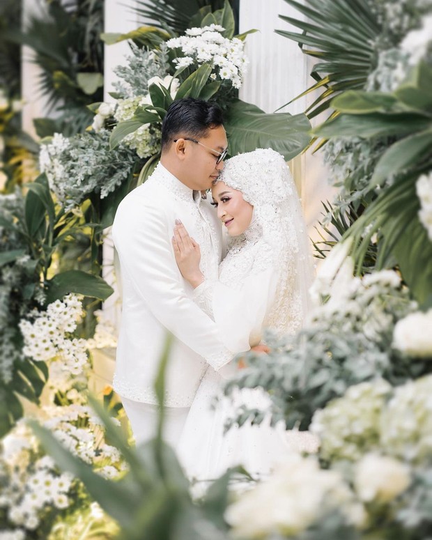 Seviq Febinita momen romatis bersama suami/instagram.com/seviqfebinita