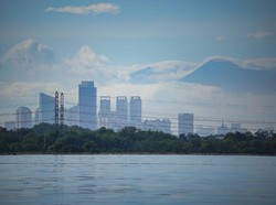 Tips Foto Gunung Agar Tampak Besar