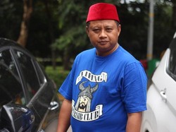 Ketika Wagub Jabar Uu Kangen Nonton Persib