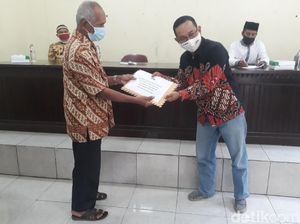 Dusun Semilir Bagi-bagi 1.884 Tiket Gratis Buat Warga Sekitar Dusun Semilir Bagi-bagi 1.884 Tiket Gratis Buat Warga Sekitar